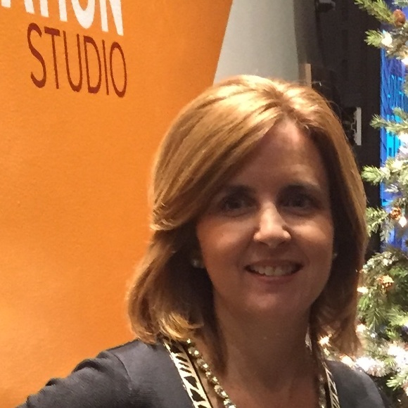 Meet your Posher, Susan - Picture 1 of 1